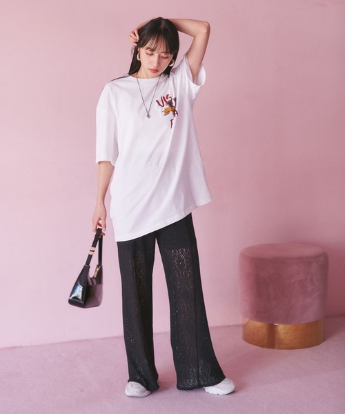 PUMA(プーマ)の「【PUMA】VIS別注 オリジナルロゴオーバーサイズTシャツ(Tシャツ/カットソー・レディース・ブラック/ホワイト系その他・L/M)」の3枚目の写真