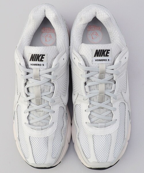 NIKE（ナイキ）の「限定展開 NIKE/ナイキ ズーム ボメロ 5 / BV1358（スニーカー・メンズ・グレー/ブラック・28.0cm/27.5cm/27.0cm/26.5cm/26.0cm）」の3枚目の写真