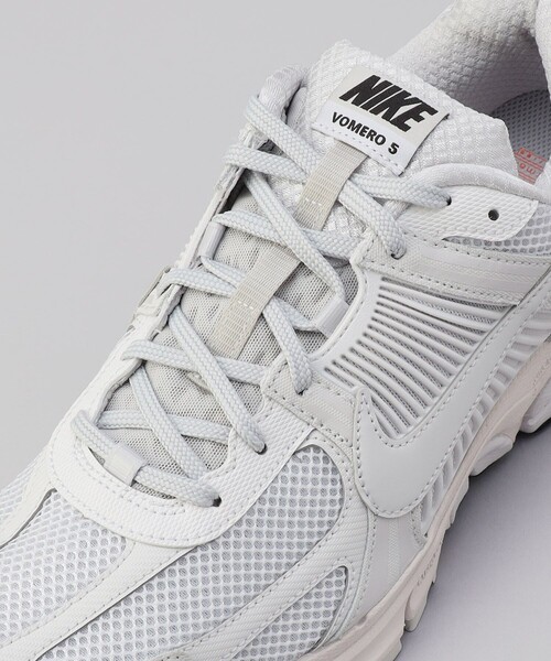 NIKE（ナイキ）の「限定展開 NIKE/ナイキ ズーム ボメロ 5 / BV1358（スニーカー・メンズ・グレー/ブラック・28.0cm/27.5cm/27.0cm/26.5cm/26.0cm）」の4枚目の写真