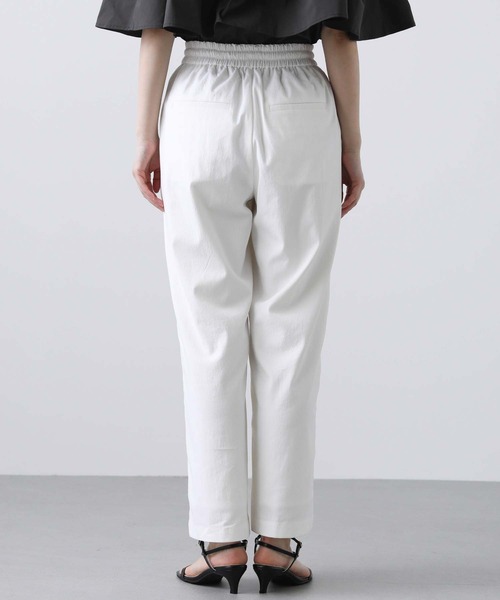 Gready Brilliant（グレディブリリアン）の「ＲＬピンタックセミワイドパンツ（その他パンツ・レディース・オフホワイト/ブラック/ブラウン・36/38）」の8枚目の写真