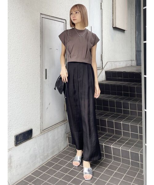 MURUA(ムルーア)の「ヘムタックタンクトップ(Tシャツ/カットソー・レディース・ホワイト/ピンク/モカ/イエロー/ブラック・FREE)」の11枚目の写真