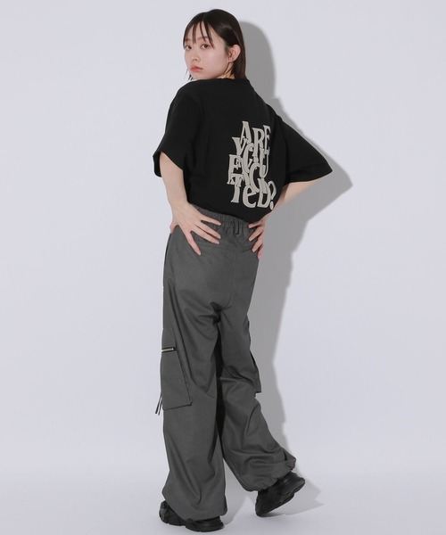 Anui（アニュイ）の「【UNISEX/3サイズ展開】パズルロゴTシャツ（Tシャツ/カットソー・レディース・ベージュ/ホワイト/ブラック・MEDIUM/SMALL/LARGE）」の16枚目の写真