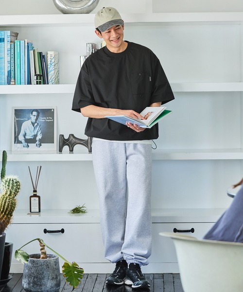 THE CRAFT CREW PRODUCTS（ザクラフトクループロダクツ）の「【THE CRAFT CREW PRODUCTS】テックファブリック ドローコード ビッグシルエット クルーネックポケット半袖Tシャツ / 接触冷感・吸水速乾（Tシャツ/カットソー）」｜詳細画像
