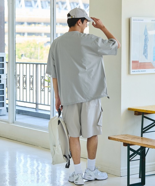 THE CRAFT CREW PRODUCTS（ザクラフトクループロダクツ）の「【THE CRAFT CREW PRODUCTS】テックファブリック ドローコード ビッグシルエット クルーネックポケット半袖Tシャツ / 接触冷感・吸水速乾（Tシャツ/カットソー）」｜詳細画像