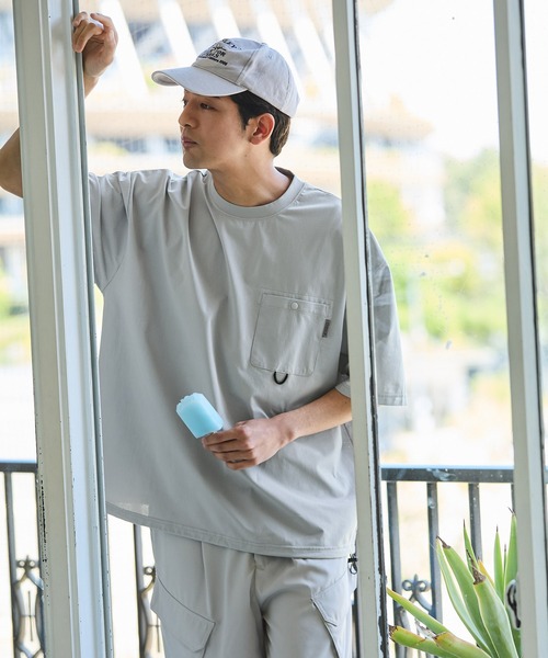 THE CRAFT CREW PRODUCTS（ザクラフトクループロダクツ）の「【THE CRAFT CREW PRODUCTS】テックファブリック ドローコード ビッグシルエット クルーネックポケット半袖Tシャツ / 接触冷感・吸水速乾（Tシャツ/カットソー）」｜詳細画像