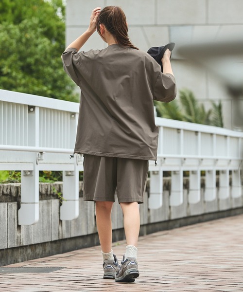THE CRAFT CREW PRODUCTS（ザクラフトクループロダクツ）の「【THE CRAFT CREW PRODUCTS】テックファブリック ドローコード ビッグシルエット クルーネックポケット半袖Tシャツ / 接触冷感・吸水速乾（Tシャツ/カットソー）」｜詳細画像