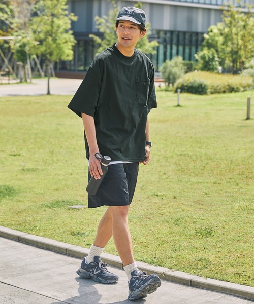 THE CRAFT CREW PRODUCTS（ザクラフトクループロダクツ）の「【THE CRAFT CREW PRODUCTS】テックファブリック ドローコード ビッグシルエット クルーネックポケット半袖Tシャツ / 接触冷感・吸水速乾（Tシャツ/カットソー）」｜詳細画像