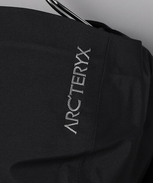 ARC'TERYX（アークテリクス）の「ARC' TERYX/アークテリクス Beta Jacket Men / ベータジャケット（ブルゾン・メンズ・ブラック・MEDIUM/LARGE/X-SMALL/SMALL）」の8枚目の写真