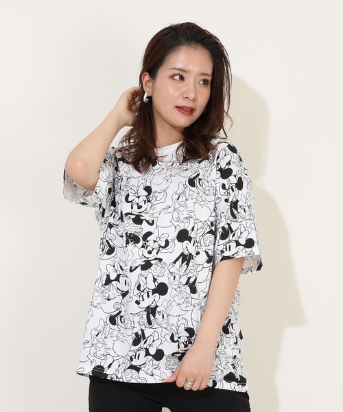 Disney(ディズニー)の「親子お揃い ディズニー キャラ総柄 Tシャツ 9532A(Tシャツ/カットソー・レディース・ホワイト系1/ホワイト系2・S/M/L/XL)」の2枚目の写真
