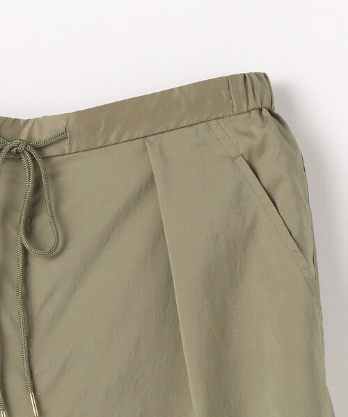 green label relaxing(グリーンレーベルリラクシング)の「パラシュート パンツ(その他パンツ・レディース・ネイビー/オリーブ・38/36)」の13枚目の写真