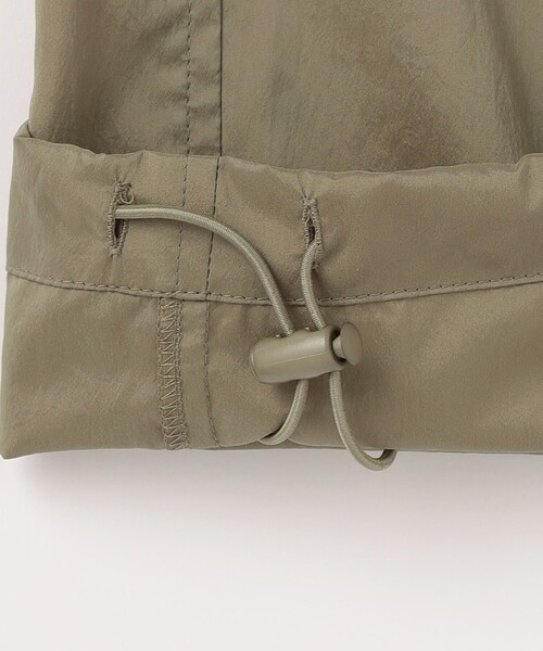 green label relaxing(グリーンレーベルリラクシング)の「パラシュート パンツ(その他パンツ・レディース・ネイビー/オリーブ・38/36)」の18枚目の写真