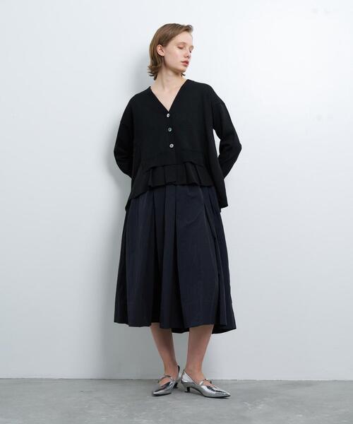 LANVIN en Bleu（ランバンオンブルー）の「Vネックコンビカーディガン（カーディガン/ボレロ・レディース・グレー/ブルー系その他/ブラック・38）」の11枚目の写真