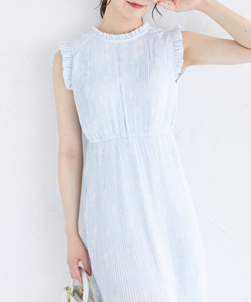 オンライン品切れ　トッコクローゼット　シフォンリボンフローラルプリントワンピース 楽天市場】りぼん付きシャーリング切替シルエットフラワー