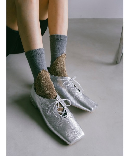 未使用に近い sahara メタリック パンプス シルバー M 未使用に近い sahara メタリック パンプス シルバー M sahara（サハラ