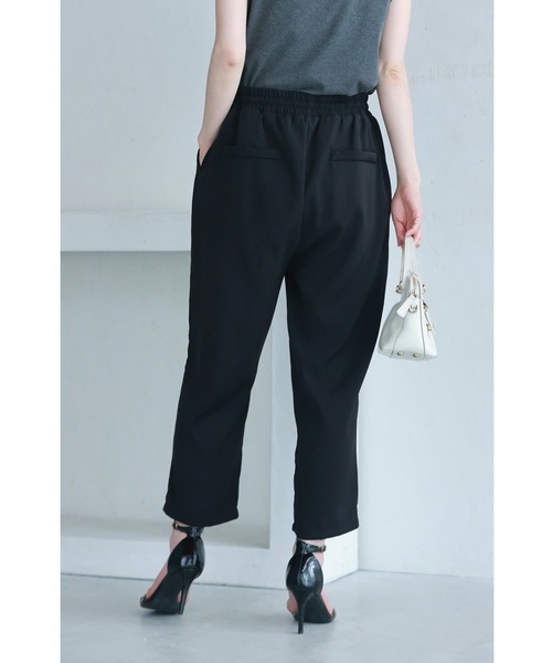 cawaii(カワイイ)の「(黒)裾に艶めくパールビジューのテーパードパンツ(その他パンツ・レディース・ブラック・FREE)」の3枚目の写真