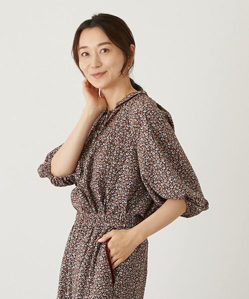 MELROSE claire(メルローズ クレール)の「【ベルベットテープ使いがポイントのフラワープリントブラウス】(シャツ/ブラウス・レディース・ブラウン/ブラック・FREE)」の11枚目の写真