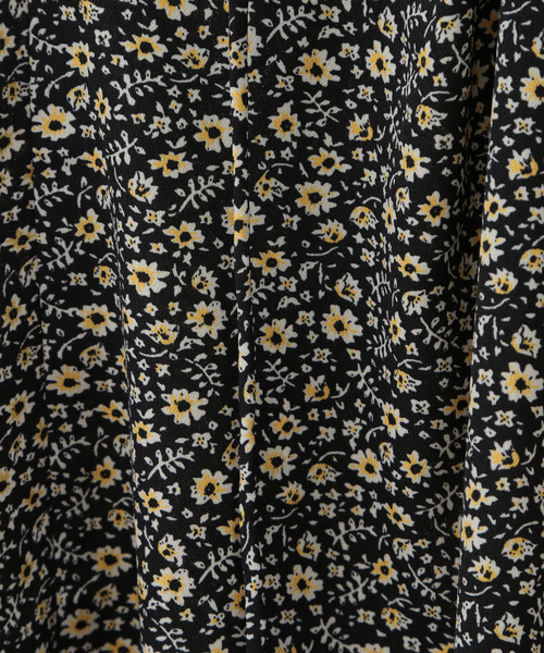 MELROSE claire(メルローズ クレール)の「【ベルベットテープ使いがポイントのフラワープリントブラウス】(シャツ/ブラウス・レディース・ブラウン/ブラック・FREE)」の10枚目の写真