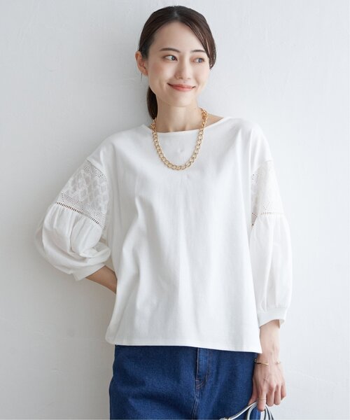 ikka(イッカ)の「【親子コーデ】袖幾何学レース切り替えプルオーバー(Tシャツ/カットソー・レディース・ブルー/ブラック/オフホワイト・M/L/S)」の1枚目の写真