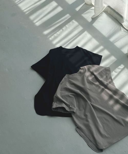 marjour（マージュール）の「ASYMMETRY SLEEVE TEE（Tシャツ/カットソー・レディース・グレー/ブラック・M）」の19枚目の写真