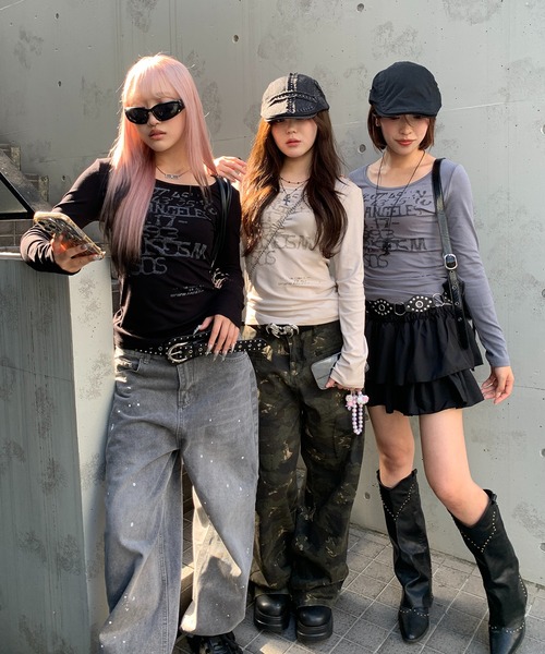 lilful（リルフル）の「【新色登場 ブラック/グレー 】【スタイルアップ効果！】ロゴプリント タイトフィット ロンT（Tシャツ/カットソー・レディース・ライトベージュ/グレー/ブラック・M/L）」の19枚目の写真