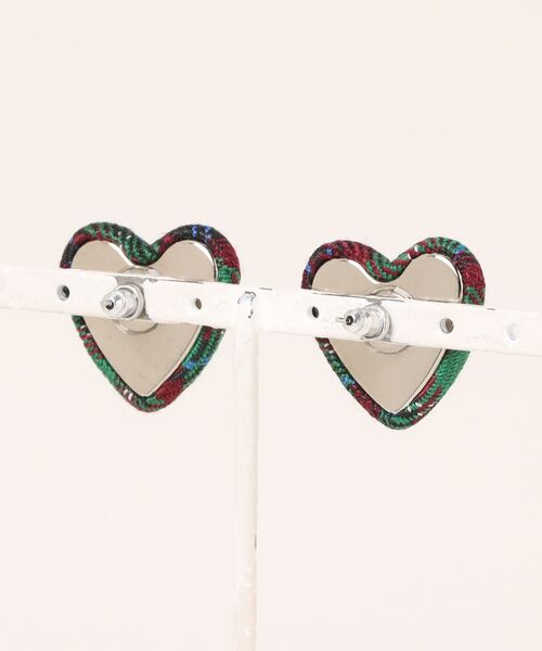 SPIGA（スピーガ）の「ﾀｰﾀﾝﾊｰﾄﾋﾟｱｽ（ピアス（両耳用）・レディース・カーキ/レッド/ブルー・FREE）」の4枚目の写真