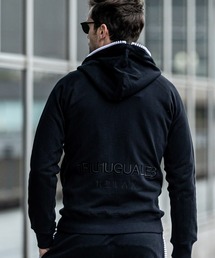 セットアップ」に該当する1piu1uguale3 RELAX（ウノピュウノウグァー