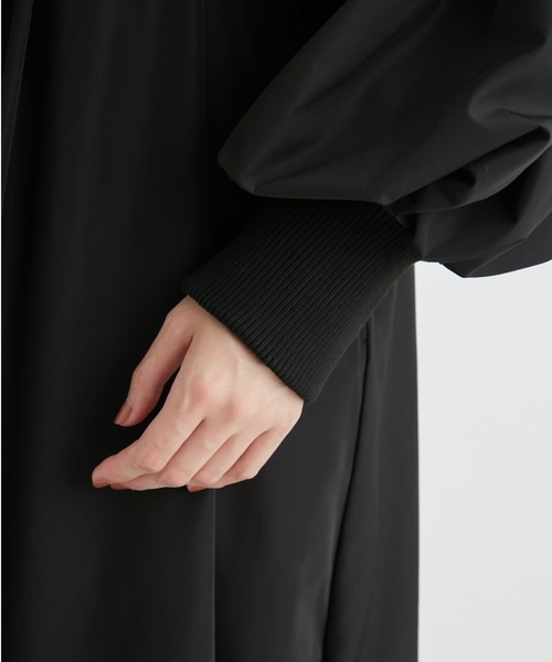 emmi（エミ）の「eco ギャザーディテールワンピース（ワンピース・レディース・アイボリー/ブラック・0/1）」の17枚目の写真