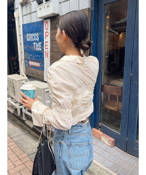 Ungrid（アングリッド）の「シャーリングデザインブラウス（シャツ/ブラウス・レディース・オフホワイト/その他1/ピンク・FREE）」の11枚目の写真