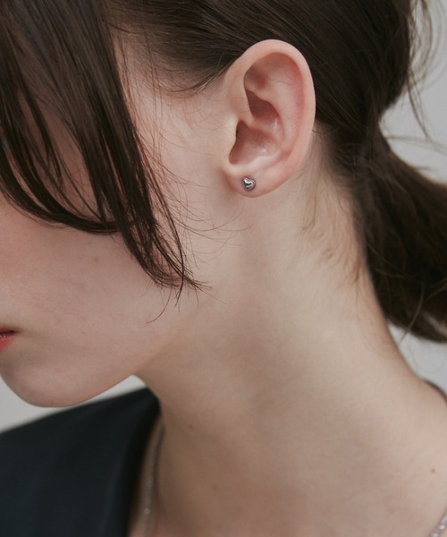 ciite' surgical stainless（シーテサージカルステンレス）の「【 金属アレルギー対応 】 ミニハートピアス サージカルステンレス   (両耳用)（ピアス（両耳用）・レディース・シルバー/ゴールド・FREE）」の16枚目の写真