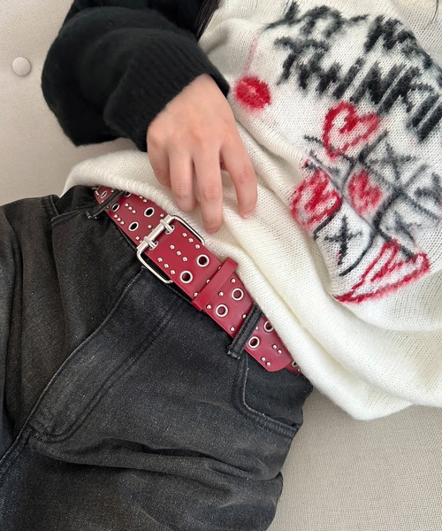 apres jour mignon(アプレジュールミニョン)の「【apresjour mignon×ARIAZ】スタッズベルト(ベルト・レディース・ブラック/レッド/オフホワイト・ONESIZE)」の13枚目の写真