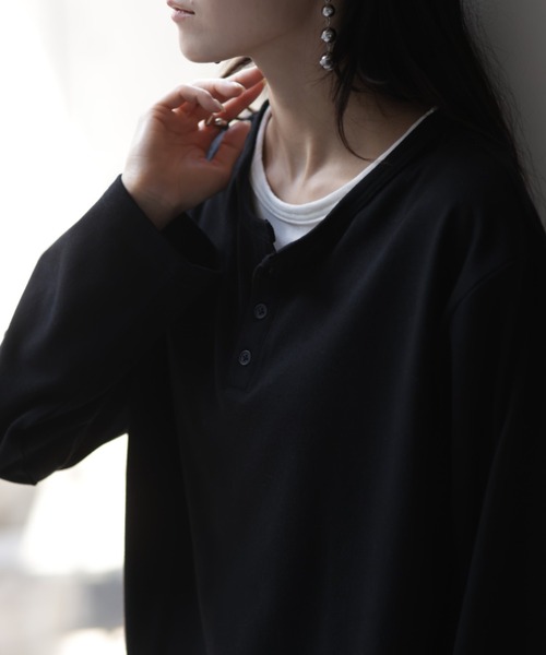 HUG.U(ハグユー)の「フェイクレイヤードロンT(Tシャツ/カットソー・レディース・ブラック/カーキ/ダークグレー/ネイビー/ライトグレー・FREE)」の17枚目の写真