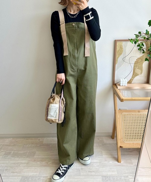 NOAHL(ノアル)の「【NOAHL】《mayoさんコラボ》配色デニムライクサロペット(サロペット/オーバーオール・レディース・ライトブルー/カーキ/ベージュ/インディゴブルー・S/M/L)」の19枚目の写真