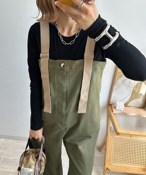 NOAHL(ノアル)の「【NOAHL】《mayoさんコラボ》配色デニムライクサロペット(サロペット/オーバーオール・レディース・ライトブルー/カーキ/ベージュ/インディゴブルー・S/M/L)」の20枚目の写真