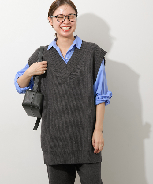 JOURNAL STANDARD relume(ジャーナルスタンダード レリューム)の「《追加》ストレッチコットンブレンドベスト(ベスト・レディース・チャコールグレー/ライトグレー・FREE)」の1枚目の写真