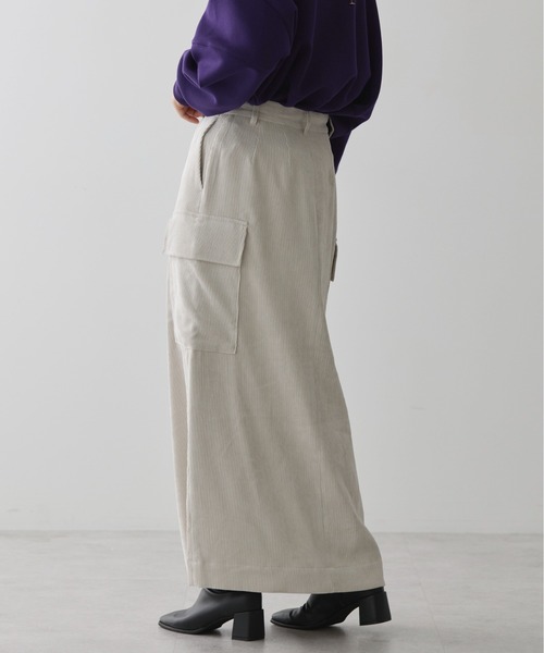 AMERICAN HOLIC（アメリカンホリック）の「コーデュロイサイドポケットタイトスカート（スカート・レディース・モカ/アイボリー/チャコールグレー・M/S/L）」の6枚目の写真