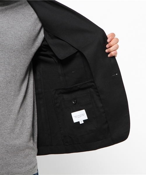 URBAN RESEARCH（アーバンリサーチ）の「UR ウールギャバ2Bジャケット（テーラードジャケット・メンズ・ブラック/チャコールグレー・MEDIUM/LARGE）」の4枚目の写真