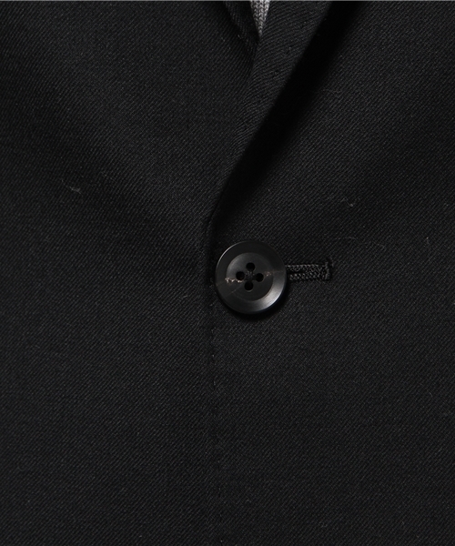 URBAN RESEARCH（アーバンリサーチ）の「UR ウールギャバ2Bジャケット（テーラードジャケット・メンズ・ブラック/チャコールグレー・MEDIUM/LARGE）」の5枚目の写真