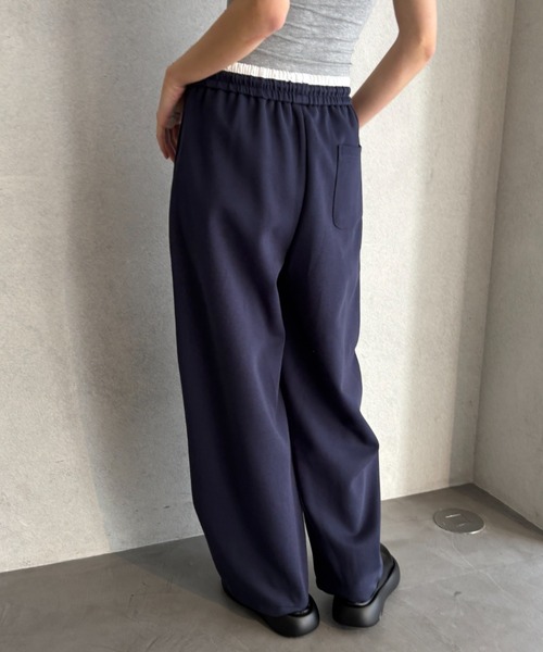 FUULLY STUDIO(フーリィーステューディオ)の「ウエストデザインバレルスエットパンツ(スウェットパンツ・レディース・ネイビー/アイボリー・FREE)」の14枚目の写真