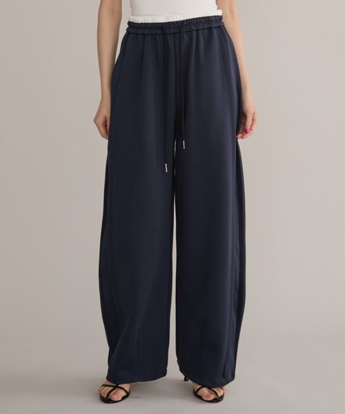 FUULLY STUDIO(フーリィーステューディオ)の「ウエストデザインバレルスエットパンツ(スウェットパンツ・レディース・ネイビー/アイボリー・FREE)」の22枚目の写真