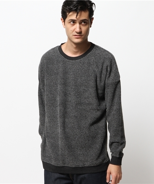 WHO'S WHO gallery（フーズフーギャラリー）の「【GIGGER】ブークレBIGクルースウェット（スウェット・メンズ・ネイビー/グレー/ブラック・MEDIUM/LARGE）」の2枚目の写真