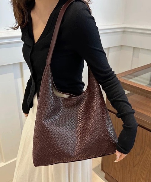 ブラウン編み込みレザートートバッグ ブラウン レザー 編み込みトートバッグ