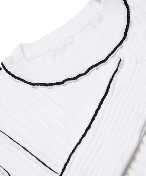 MM6 Maison Margiela（ｴﾑｴﾑｼｯｸｽ ﾒｿﾞﾝ ﾏﾙｼﾞｪﾗ）の「MM6 Maison Margiela(エムエムシックス メゾン マルジェラ)Kids & Junior セーターニットウェア（ニット/セーター・キッズ・ホワイト/ブラック・12Y/14Y/16Y）」の13枚目の写真