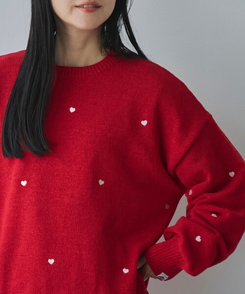 SUNNY  SPORTS（サニースポーツ）の「【大人が着やすいハート柄/WEB限定】SunnySports（サニースポーツ）別注　ハート刺繍モールニット（ニット/セーター・レディース・レッド/オフホワイト/ブラック・FREE）」の19枚目の写真