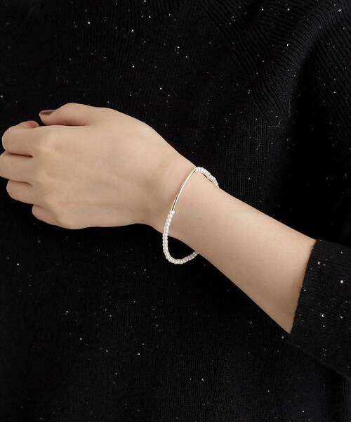 grove（グローブ）の「フェイクパールゴムブレスレット【2本セット/入卒対応可】（ブレスレット・レディース・ホワイト・00）」の7枚目の写真