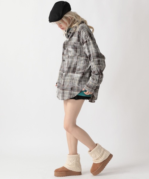 FOREVER 21（フォーエバー トゥエンティーワン）の「【2025SS】ヴィンテージライクチェックオーバーシャツ（シャツ/ブラウス・レディース・イエロー/ネイビー/グレー・FREE）」の19枚目の写真