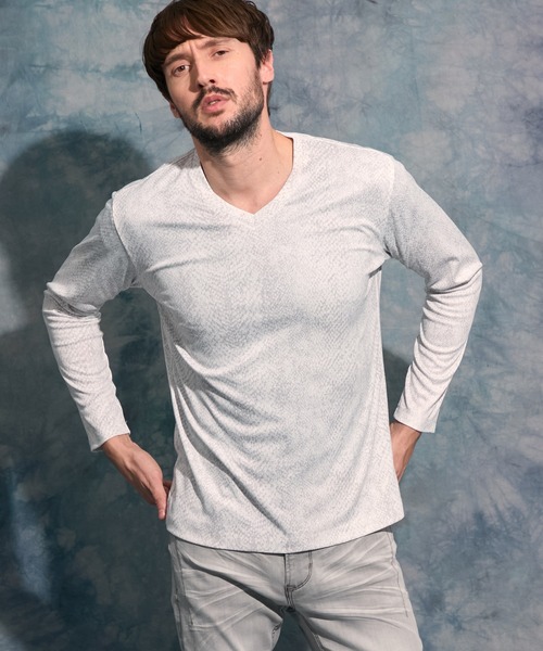 パイソン柄プリントVネックプルオーバー（Tシャツ/カットソー）｜HIDEAWAYS NICOLE（ハイダウェイニコル）