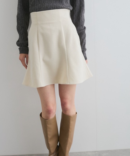 VIS（ビス）の「【洗える】ハイウエストミニスカート【インナーパンツ付き】（スカート・レディース・オフホワイト/チャコールグレー・S/M）」の4枚目の写真