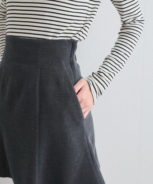VIS（ビス）の「【洗える】ハイウエストミニスカート【インナーパンツ付き】（スカート・レディース・オフホワイト/チャコールグレー・S/M）」の17枚目の写真