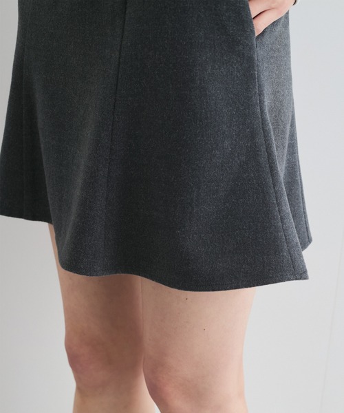 VIS（ビス）の「【洗える】ハイウエストミニスカート【インナーパンツ付き】（スカート・レディース・オフホワイト/チャコールグレー・S/M）」の18枚目の写真