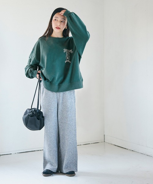 coca（coca）（コカ）の「裏毛オーバーサイズアソートロゴスウェット（スウェット・レディース・ネイビー/グリーン/ライトグレー/ホワイト・S/L/M）」の19枚目の写真